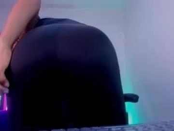 ellie_alves from Chaturbate