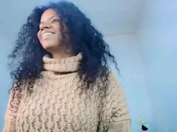 ellie_alves from Chaturbate