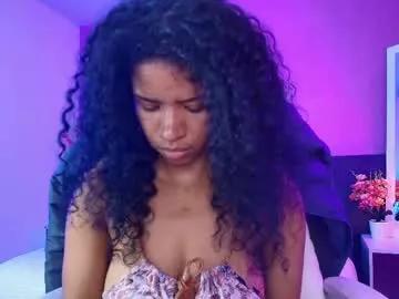 ellie_alves from Chaturbate