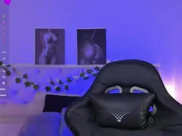 elliot_younng from Chaturbate