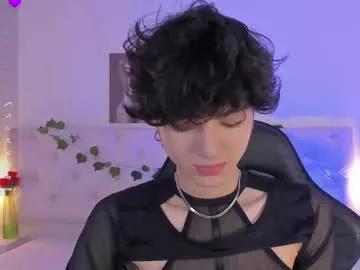 elliot_younng from Chaturbate