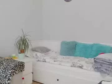 emerald_kittycat from Chaturbate is Freechat