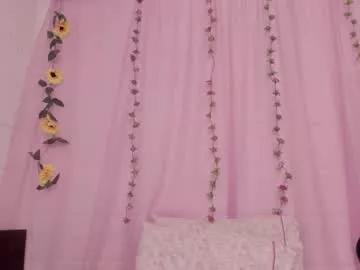 emma69sun from Chaturbate