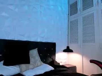 emma_dl2 from Chaturbate