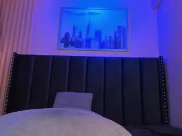 emma_puff from Chaturbate