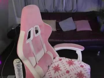 emmabelli from Chaturbate