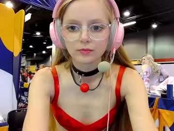 emmasky69 from Chaturbate