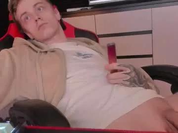 enkeer from Chaturbate