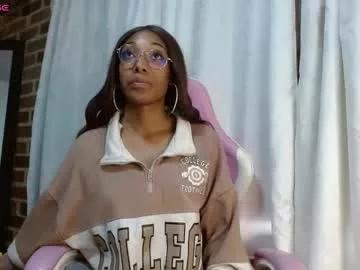 esmeralda_bk from Chaturbate
