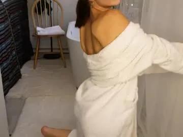 Eva_zill_blossom from Chaturbate