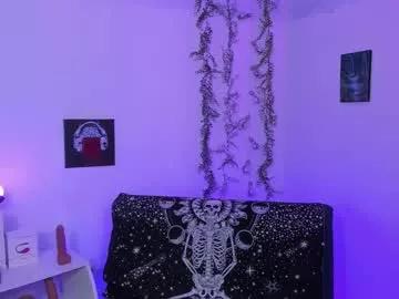 evee_uwu from Chaturbate