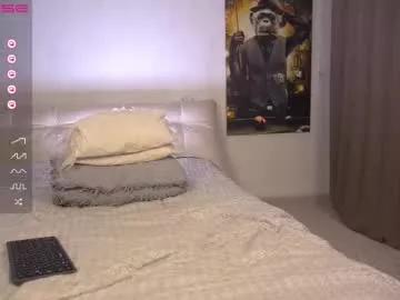 evelina_fox from Chaturbate