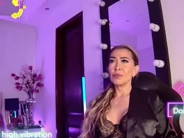 evelynagrey from Chaturbate
