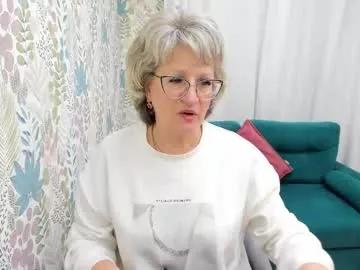 evelynblissful from Chaturbate