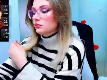 evelyne_rose from Chaturbate