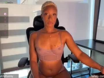 farah_love from Chaturbate