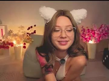 Feelbetterwithme from Chaturbate