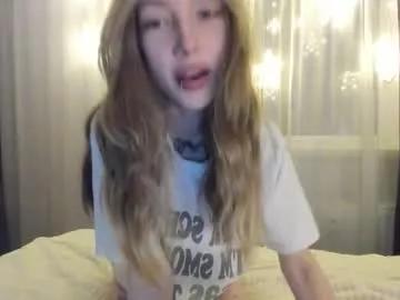 fene4ka from Chaturbate