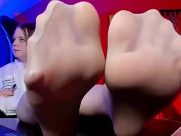 footfetish_baby from Chaturbate