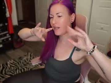 gennyrock from Chaturbate