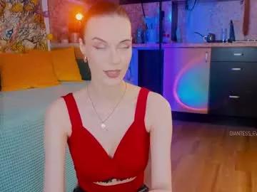 giantess_eva from Chaturbate is Freechat