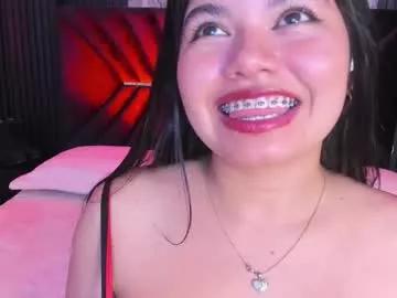 giiabloom from Chaturbate