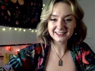 givemesweetdreams from Chaturbate is Away