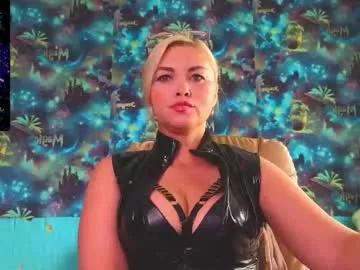 goddess_isabella11 from Chaturbate