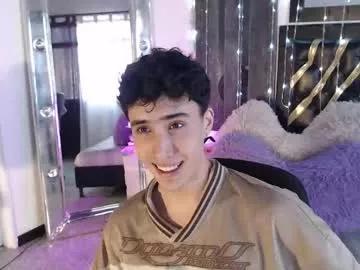 gojo_satoru_18 from Chaturbate