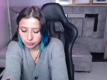 green_eyesfox_v from Chaturbate