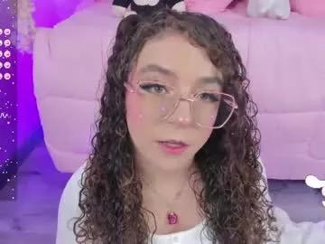 hannacutegod from Chaturbate