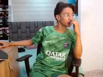 harrytwink18 from Chaturbate