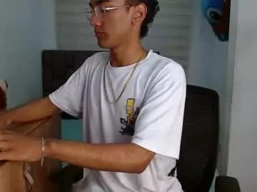 harrytwink18 from Chaturbate