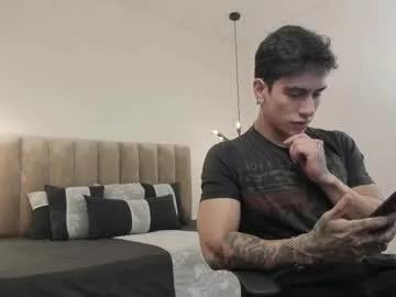 harryy_joness from Chaturbate