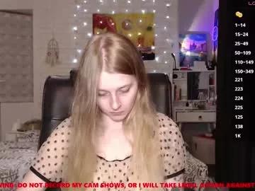 helenundersin from Chaturbate