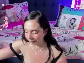 hellen_starx from Chaturbate