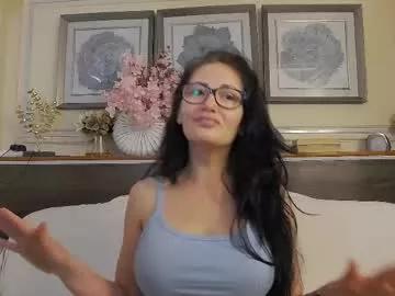 hellendesire from Chaturbate