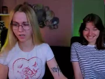helli_belli from Chaturbate