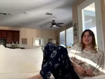 hellokitten123 from Chaturbate