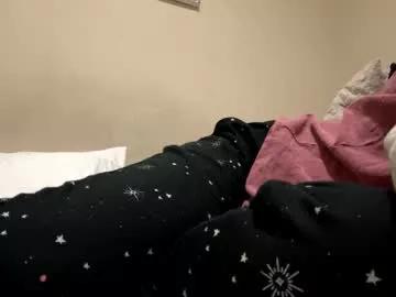 hellokitten123 from Chaturbate