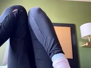 hellokitten123 from Chaturbate