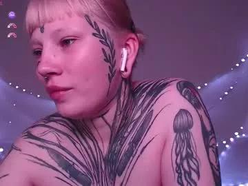 Herbal_helpmepls from Chaturbate