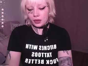Herbal_helpmepls from Chaturbate