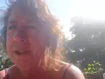 hidden_gold_milf from Chaturbate
