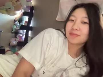 hiddenr0se from Chaturbate