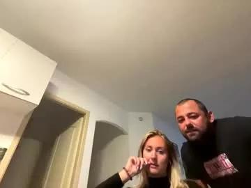 hollyandelon from Chaturbate