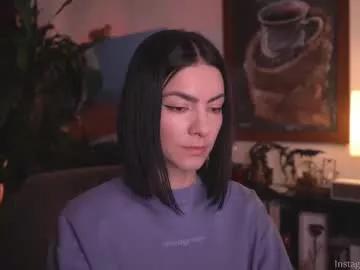 hollylinder_ from Chaturbate