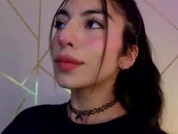 hollyxx_ from Chaturbate