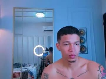 Hotcrew_ from Chaturbate