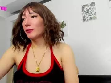 hottycrishinaxx from Chaturbate